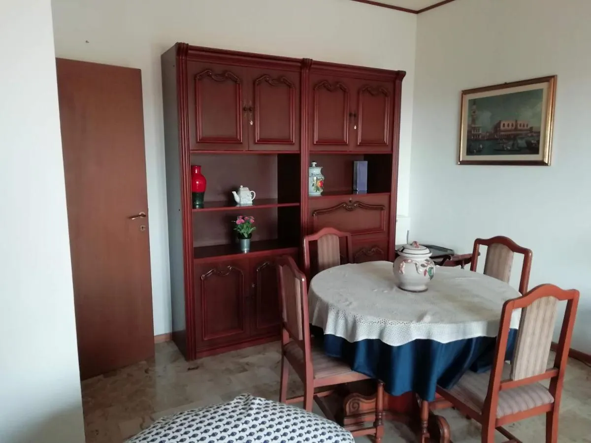 Spiaggia De'Frati Ampio Appartamento Vista Mare Piombino Apartment