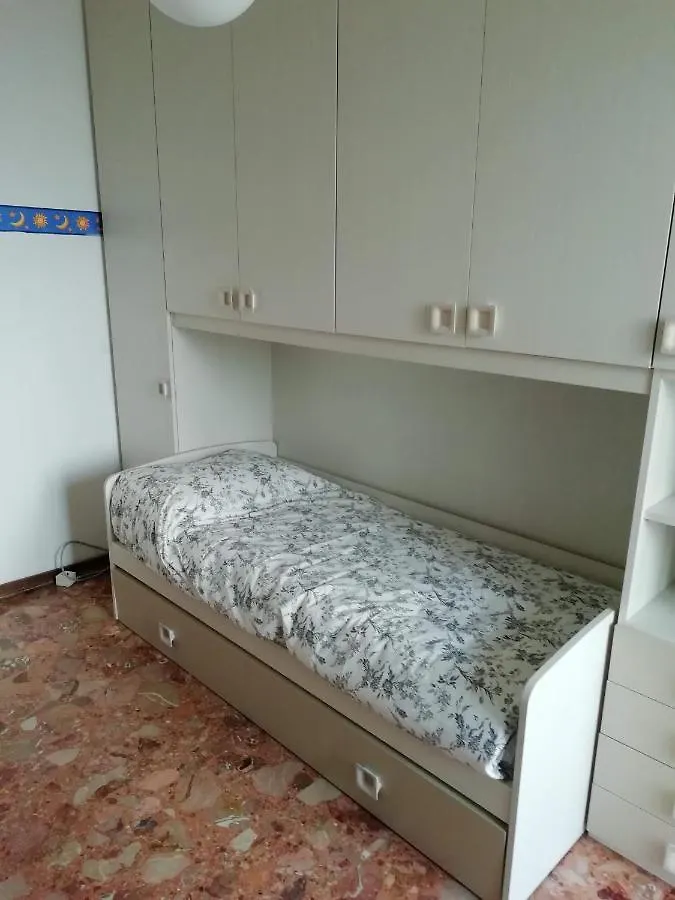 Spiaggia De'Frati Ampio Appartamento Vista Mare Piombino Apartment