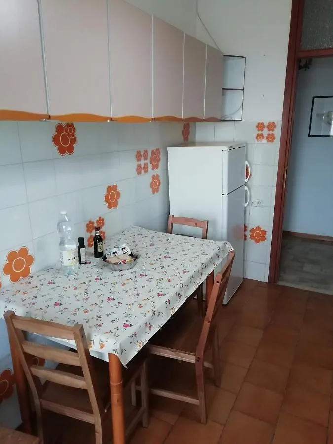Apartment Spiaggia De'Frati Ampio Appartamento Vista Mare Piombino Italy